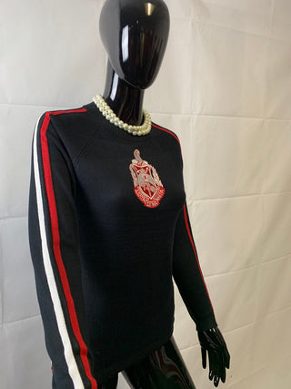 ΔΣΘ CENTER CREST SWEATER BLACK